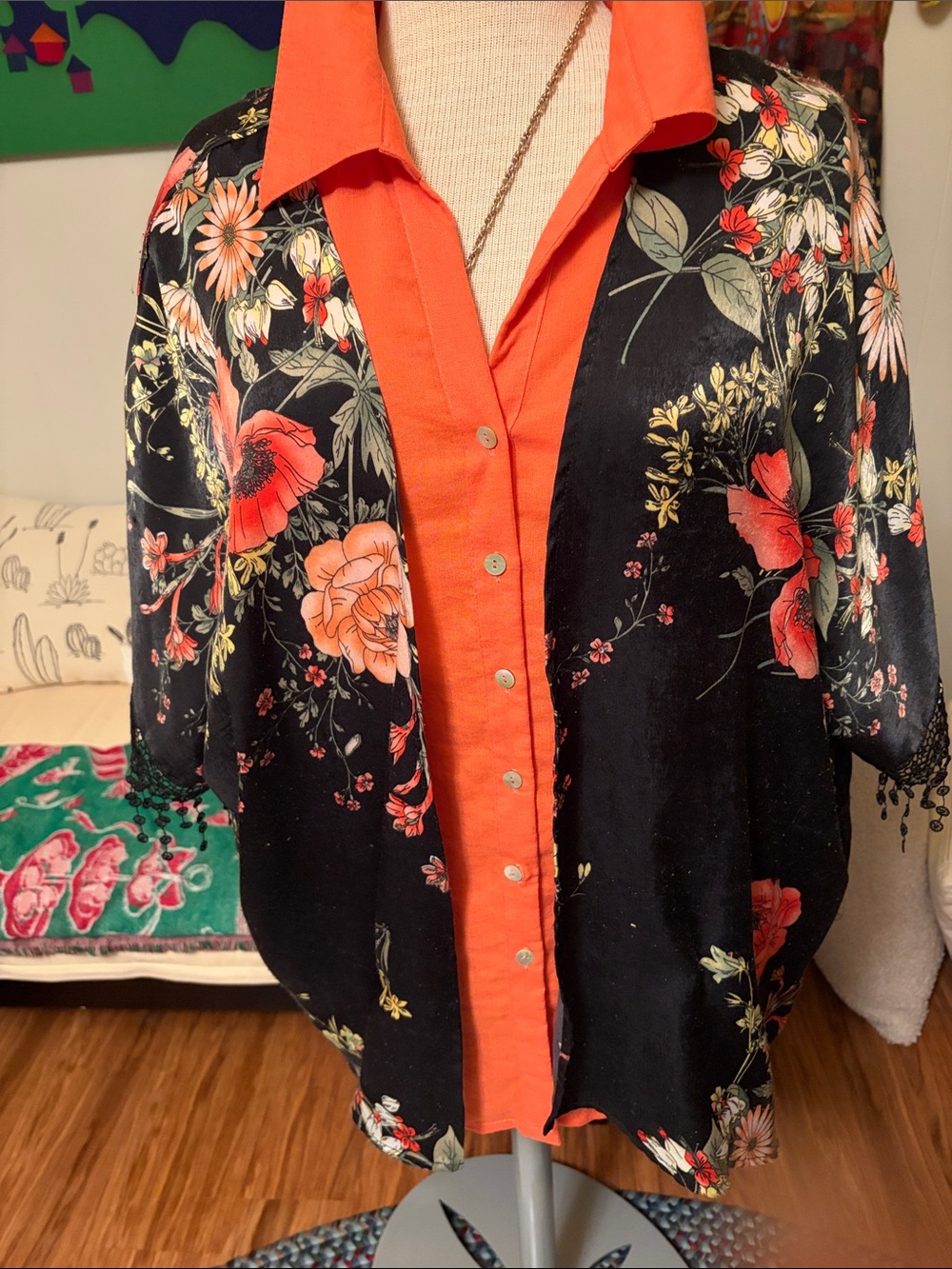 Black Floral Kimono-Style Top Shawl